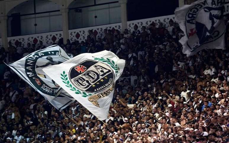 Vasco é punido e jogo contra Cruzeiro, em São Januário, será sem torcida