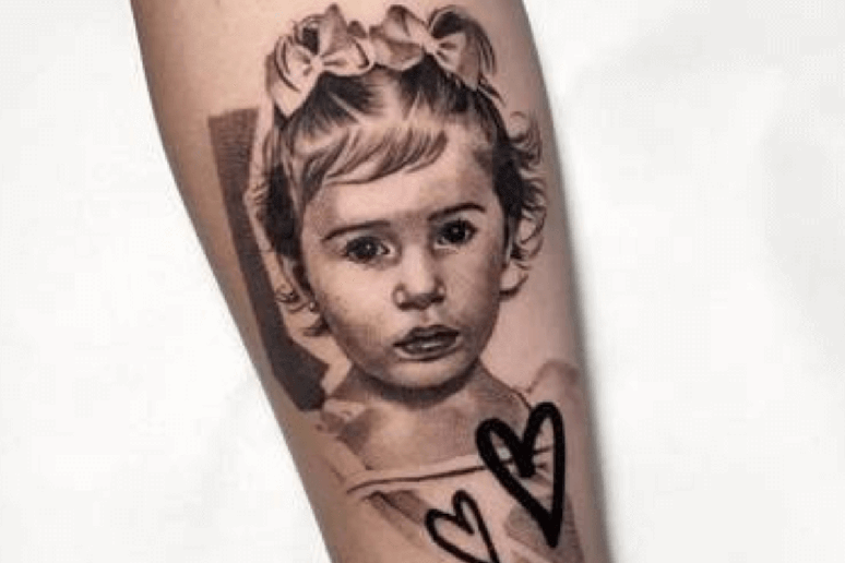 Tattoo in honor of children 