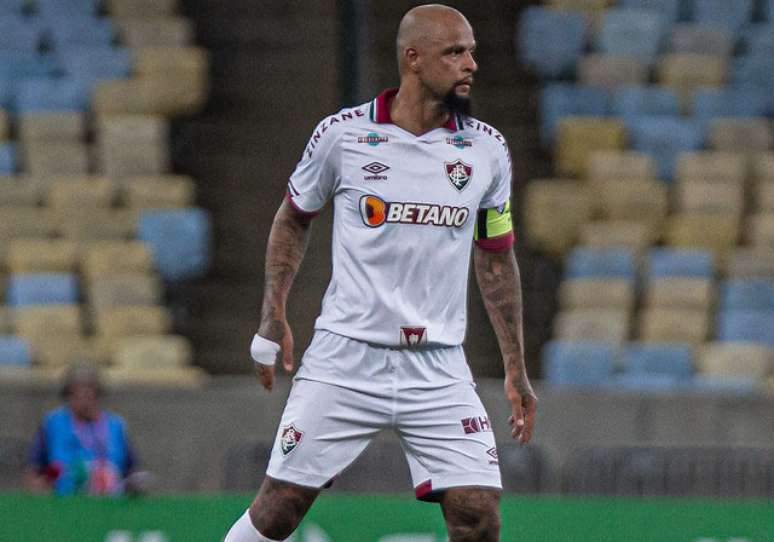 Felipe Melo se recupera de lesão e retorna ao Fluminense –