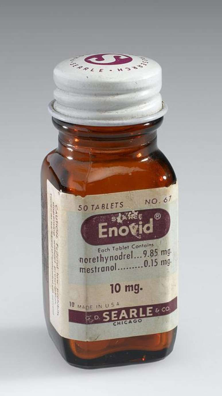 A primeira pílula anticoncepcional chamava-se Enovid