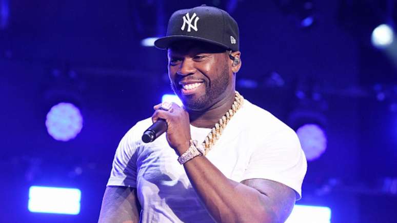 Mulher dá à luz durante show do rapper 50 Cent