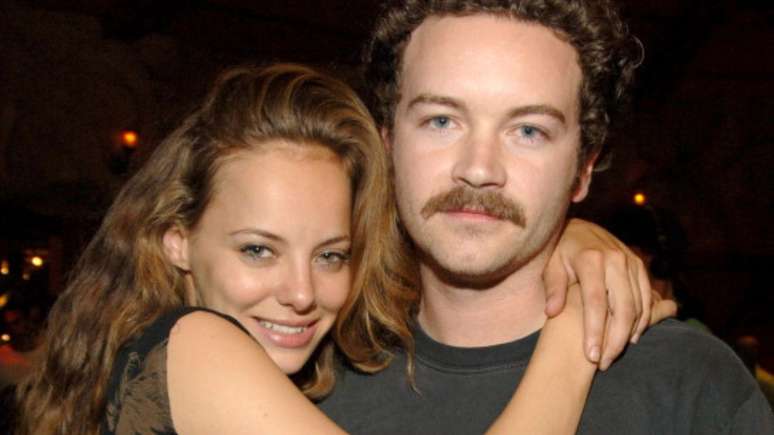 Bijou Phillips pede divórcio de Danny Masterson após condenação por estupro, diz site