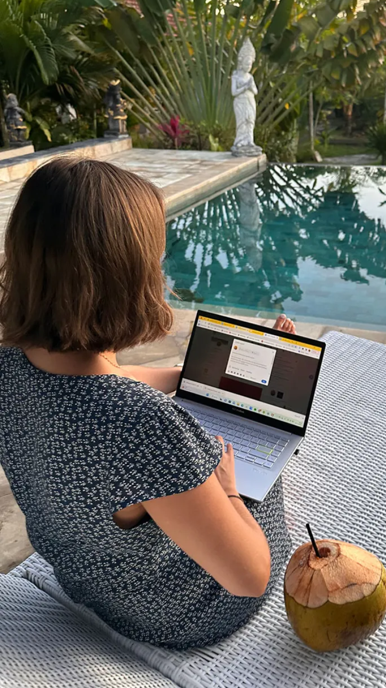 Riannon Palmer tem uma empresa que permite que os funcion&aacute;rios trabalhem remotamente