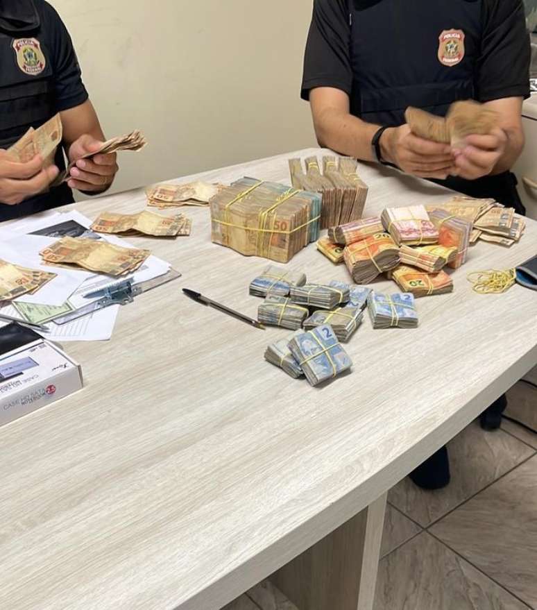Dinheiro apreendido durante a Opera&ccedil;&atilde;o Eldorado