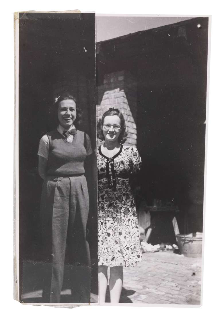 Felice (à esquerda), nascida em 1922 em Berlim, tinha uma irmã que emigrou para a Inglaterra durante a guerra; Lilly (à direita) era nove anos mais velha que ela