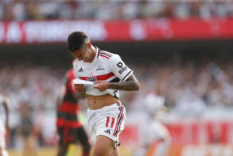 De vilão a herói no São Paulo, Nestor abre o jogo no dia do