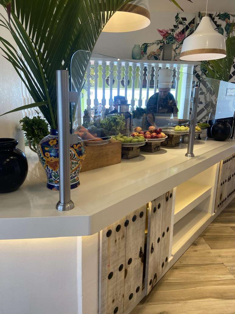 A esta&ccedil;&atilde;o que prepara sucos verdes na hora &eacute; o hit do caf&eacute; da manh&atilde;