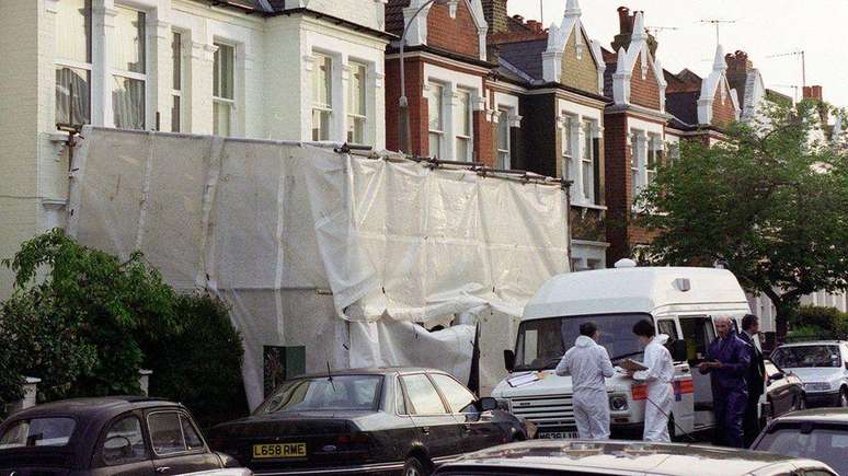 Dando foi baleada na cabeça à queima-roupa do lado de fora de sua casa em Fulham