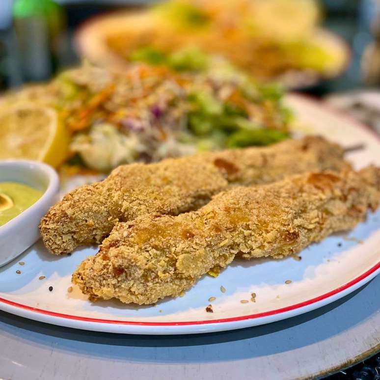 Breaded chicken skewer, without wheat or frying, better