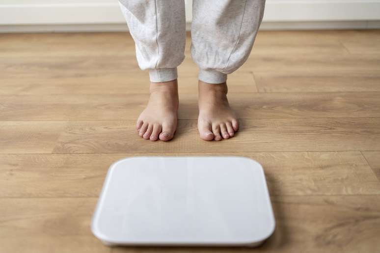 Anvisa autoriza o uso do remédio Wegovy por adolescentes com obesidade no Brasil (Imagem: Freepik)