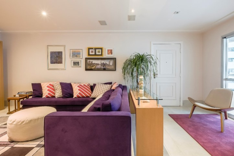 Base neutra com tons complementares ajuda a tornar o ambiente atemporal 