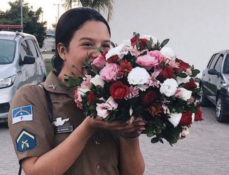 Mirella passou no concurso para a Polícia Militar de Pernambuco com 18 anos