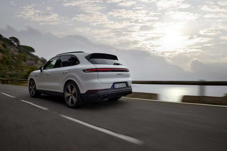 Porsche Cayenne S E-Hybrid