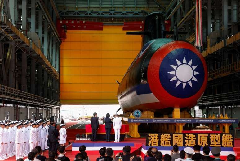 Cerimônia de apresentação do submarino de fabruicação taiwanesa em Kaohsiung, em Taiwan
28/09/2023 REUTERS/Carlos Garcia Rawlins