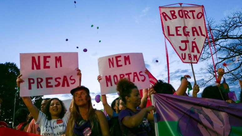 Nesta quinta-feira (28) é celebrado o Dia de Luta pela Descriminalização e Legalização do Aborto na América Latina e Caribe