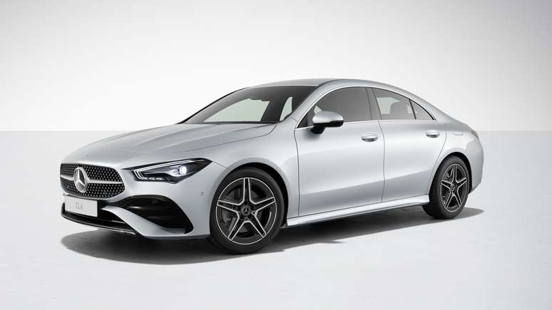 Mercedes-Benz CLA 200 AMG Line