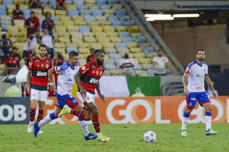 Rivais em Campo: Bahia x Flamengo no Futebol Brasileiro