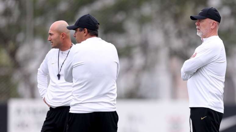 Corinthians announces the arrival of the athletic trainer for Mano Menezes’ technical committee