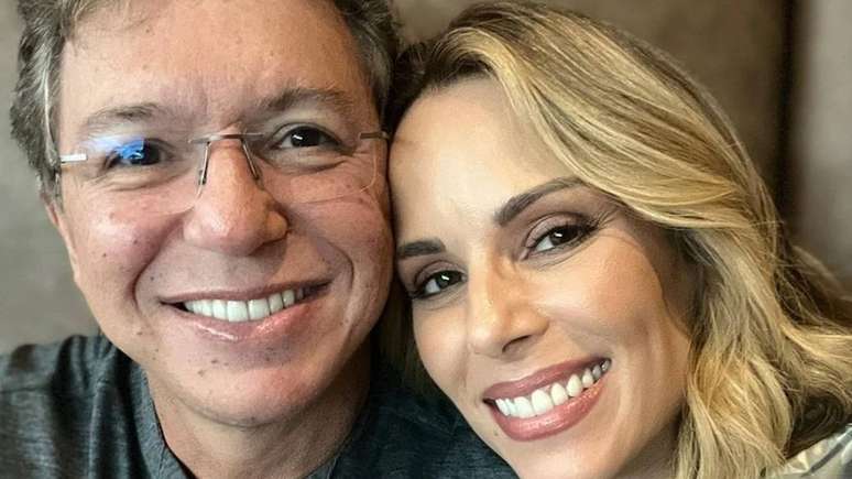 Together with Boninho, Ana Furtado celebrates the end of cancer treatments