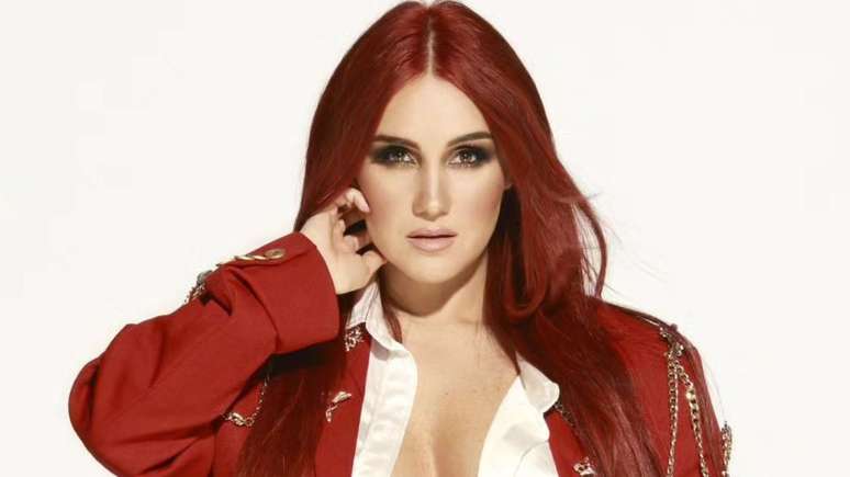 Dulce Maria.