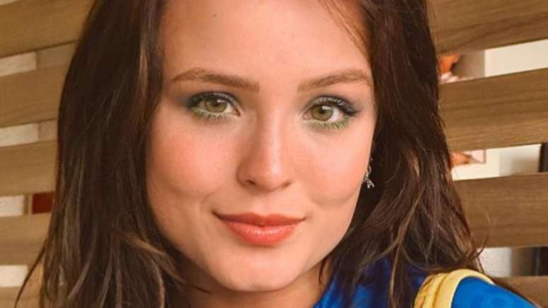 Larissa Manoela opens up and says she didn’t think she was beautiful