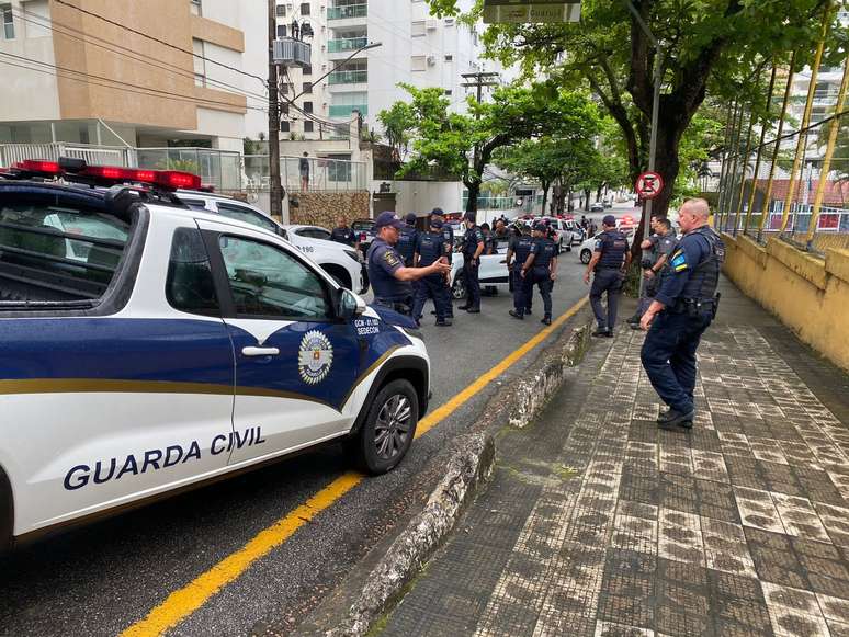 GCM perseguiu motorista que ignorou ordem de parada em Guarujá