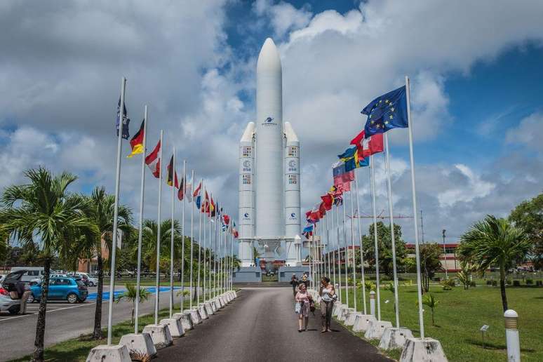 Construção da base espacial em Korou nos anos 1970 levou à primeira onda de migração brasileira à Guiana Francesa