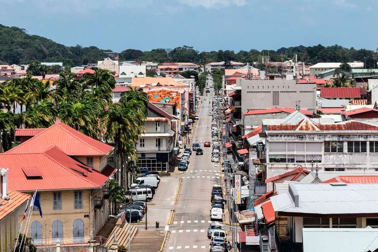 Caiena, capital e maior cidade da Guiana Francesa, reúne maior quantidade de brasileiros no território