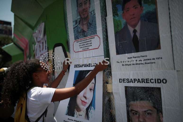 Protesto para marcar o Dia Internacional das Vítimas de Desaparecimentos Forçados, na Cidade do México, México
30/08/2023
REUTERS/Henry Romero