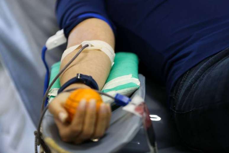 Atualmente, quem está doando sangue é submetido a um questionário para detecção de possíveis riscos; PEC pode mudar sistema