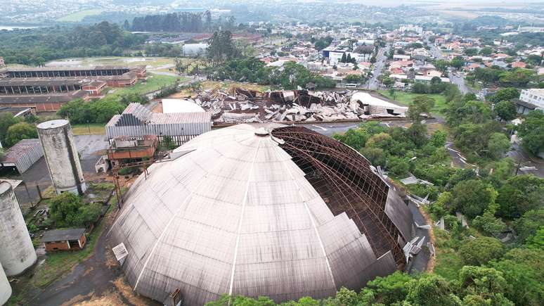 Meio Dia Paraná - Cascavel  Cidade de Bandeirantes sofre com