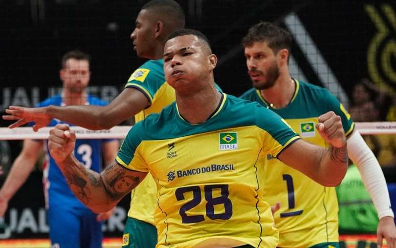 Pré-Olímpico masculino de vôlei ao vivo: Brasil 3 x 0 Irã