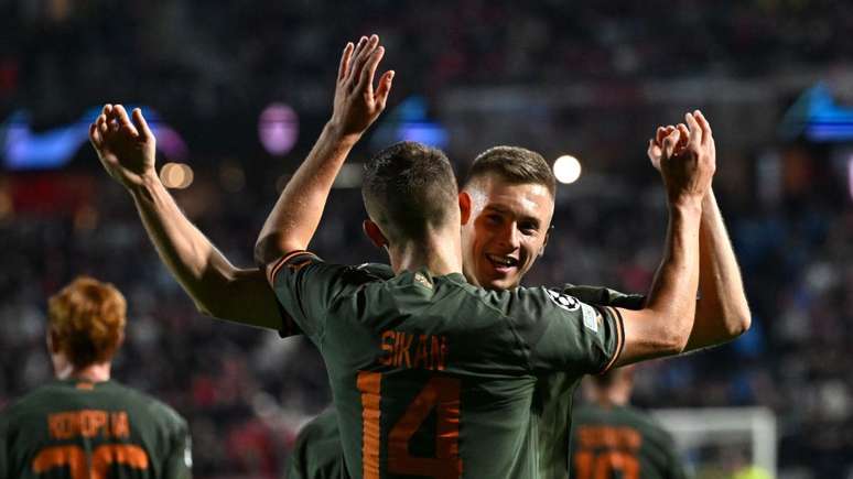 Shakhtar Donetsk virou diante do Royal Antwerp pela UEFA Champions League 