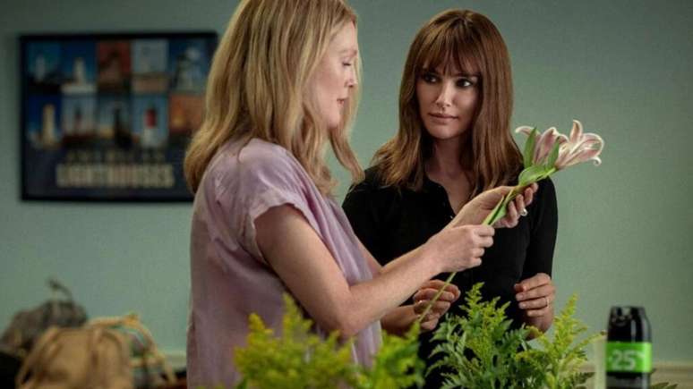 'Segredos de Um Escândalo': drama com Julianne Moore e Natalie Portman ganha trailer