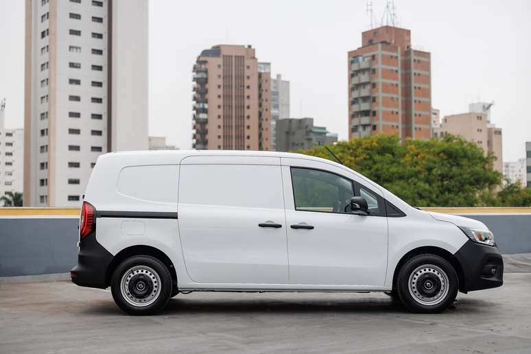 Novo Renault Kangoo E-Tech elétrico