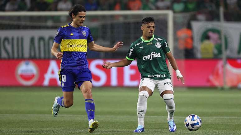 Corinthians abre o placar na final da Libertadores contra o Palmeiras