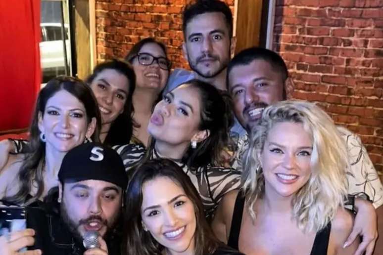 The group of friends included artists and former BBBs