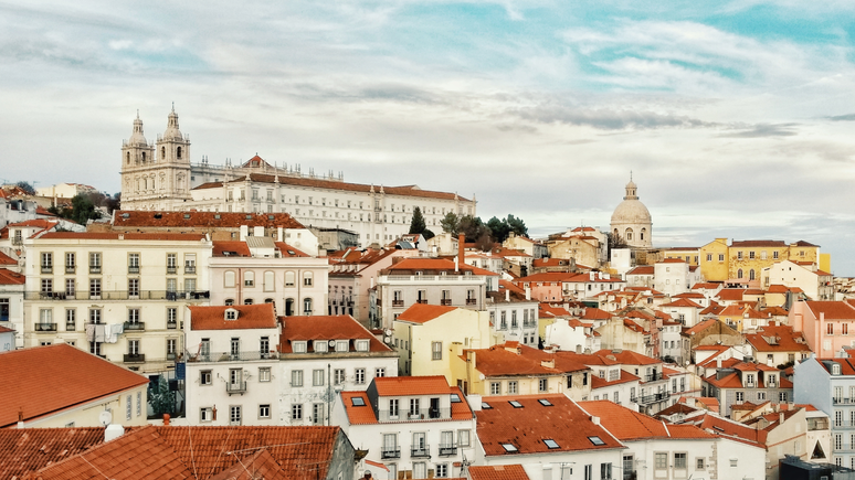 Brasileiros são maioria entre estrangeiros nas universidades de Portugal, segundo levantamento