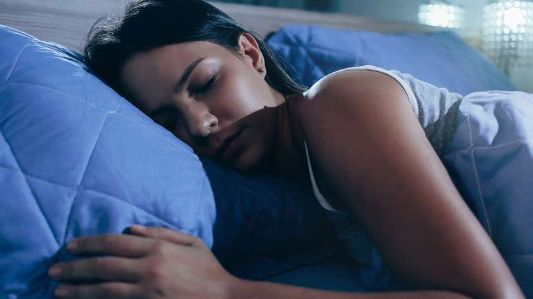 Sleeping well makes you lose weight!  Discover the foods that contribute to good sleep