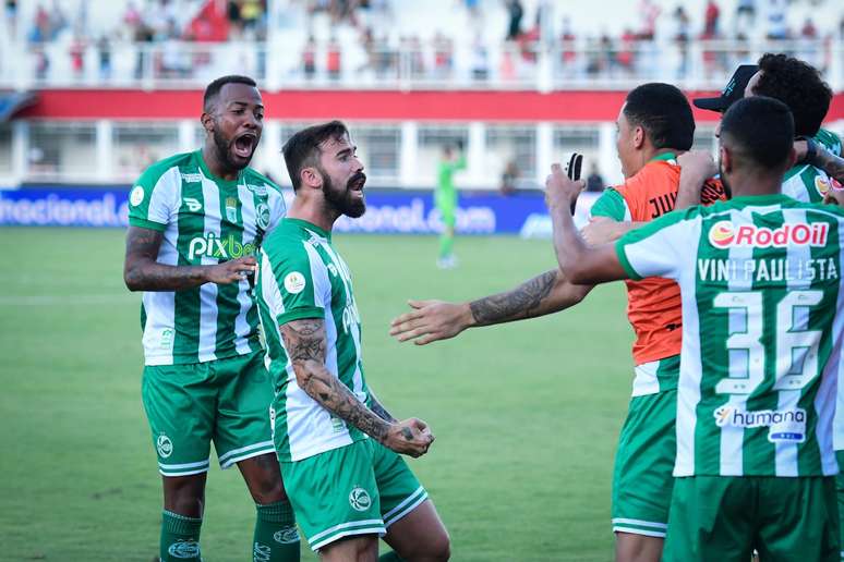 Avaí vence o Botafogo-SP, em Ribeirão Preto — Avaí F.C.