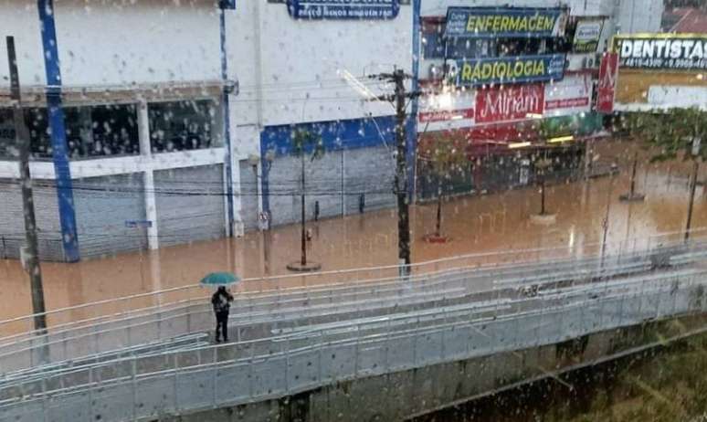 Fortes chuvas provocam alagamentos em Franco da Rocha, na região metropolitana de São Paulo.