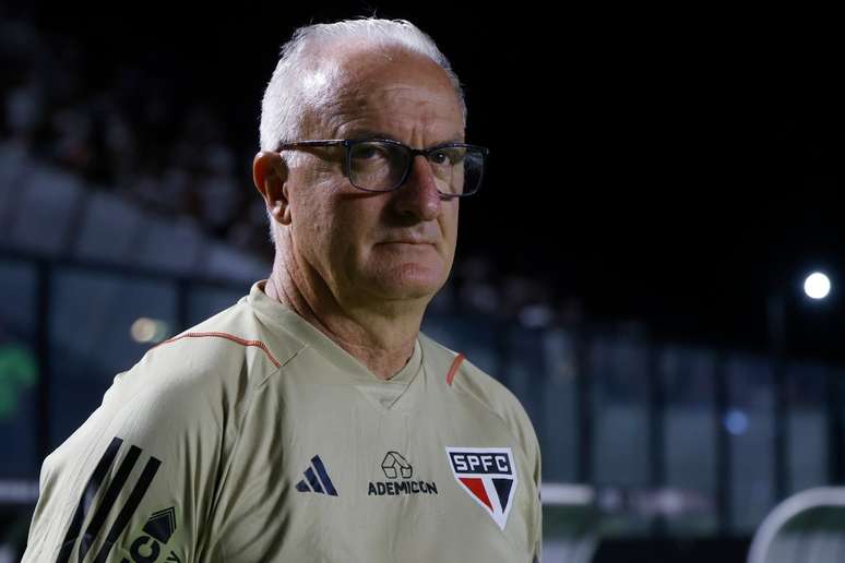 Dorival Júnior comandando o São Paulo 