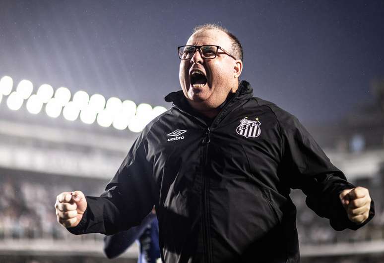 Santos surrenders to the success of ‘home’ Marcelo Fernandes