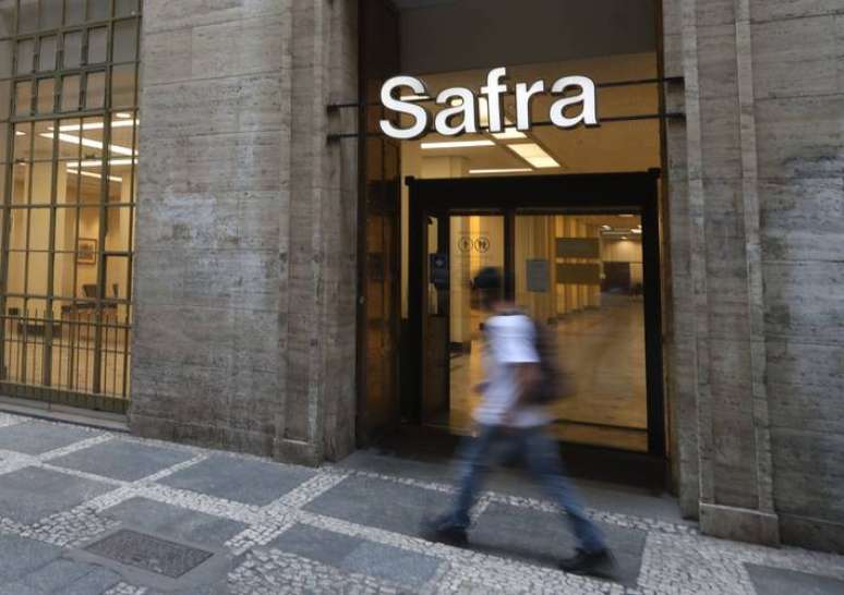 Banco Safra adquiriu o conglomerado financeiro Alfa