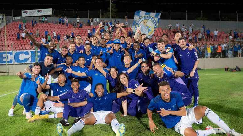 Sub-20 do Cruzeiro decidir&aacute; o Campeonato Mineiro e a Copa do Brasil nos pr&oacute;ximos dias 