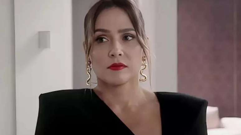 Lara (Deborah Secco) em 'Elas por Elas'. Reprodução/ Globo