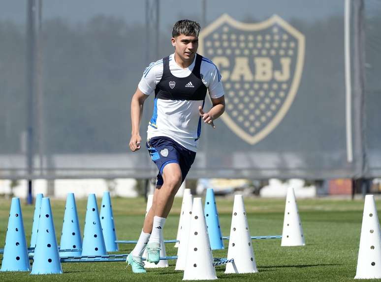 The Boca Juniors striker has suffered a serious knee injury and will not face Fluminense in the Libertadores final