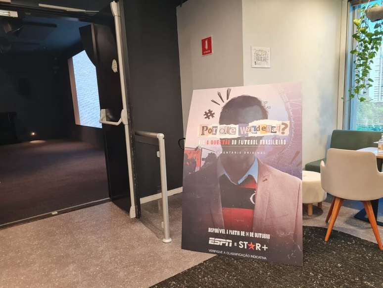 Porque Waldemar conta a hist&oacute;ria da pol&ecirc;mica contrata&ccedil;&atilde;o do treinador no Flamengo, em 2003 -