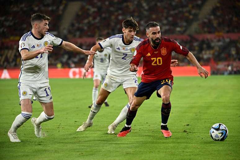 Espanha vence Escócia nas Eliminatórias da Eurocopa