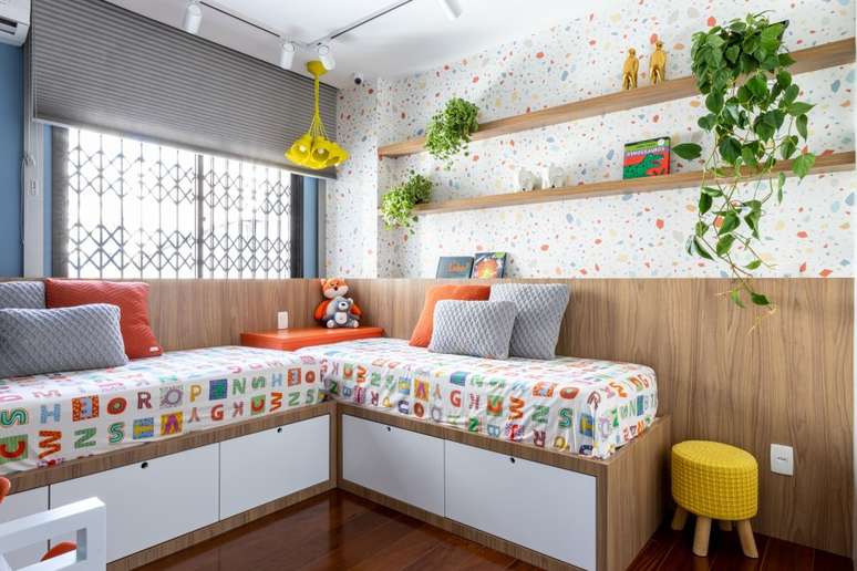 Project by Livia Ornellas. Project by Livia Ornellas.